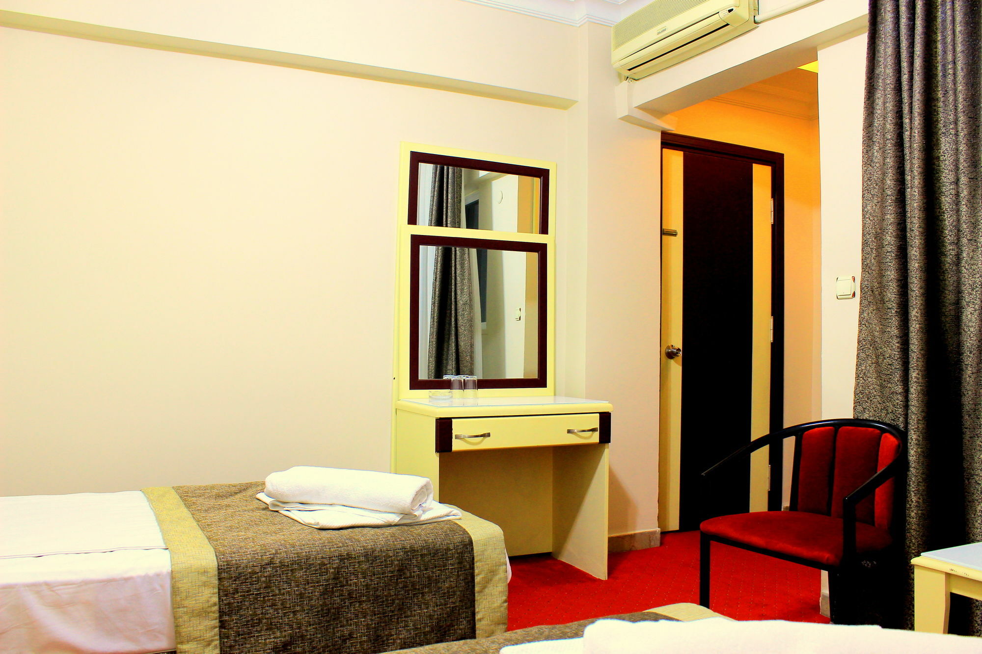 Dempa Hotel Stambuł Zewnętrze zdjęcie